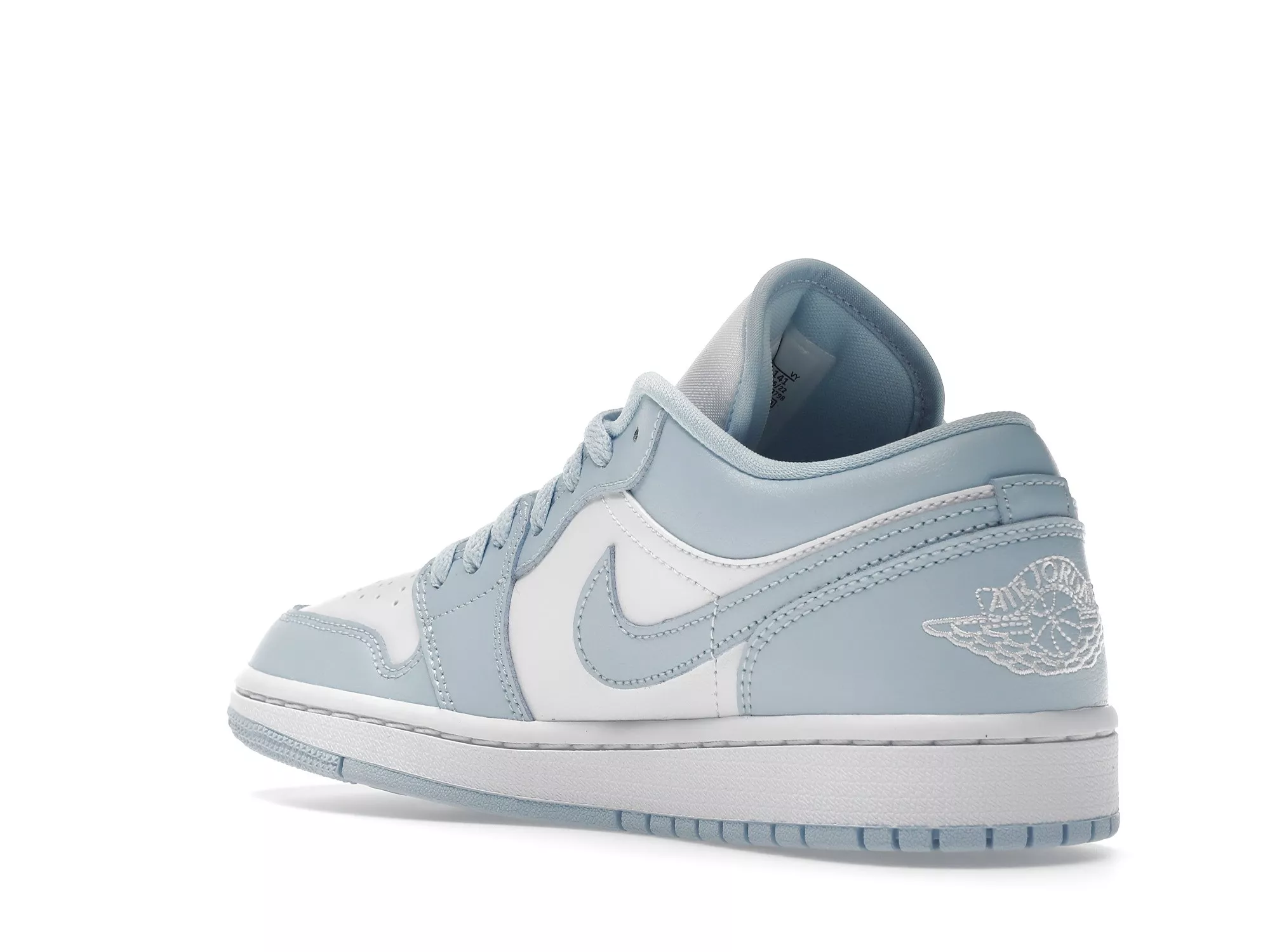 Фото № 5 с приближением к товару «‎Jordan 1 Low White Ice Blue »