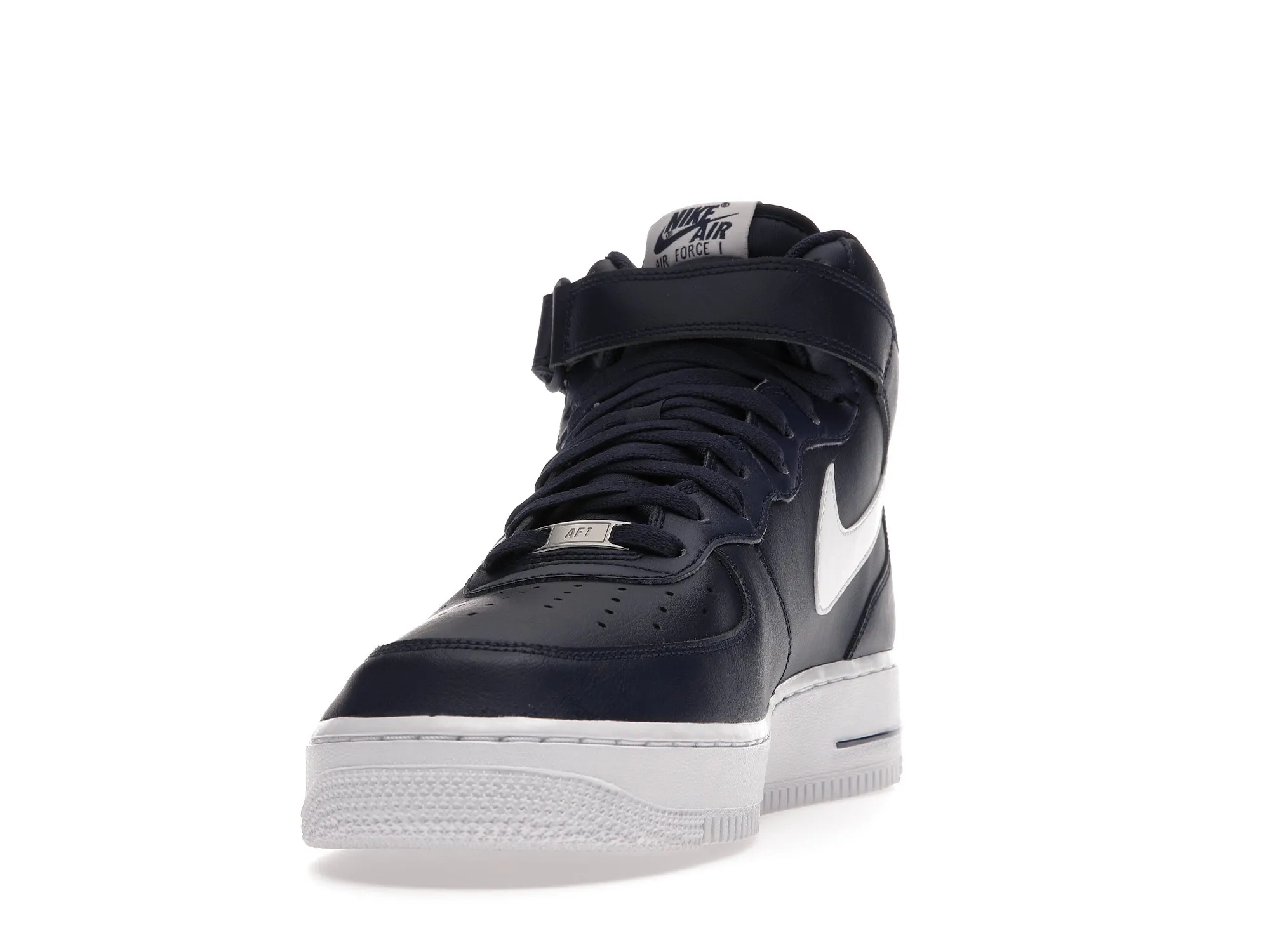 Фото № 2 с приближением к товару «‎Nike Air Force 1 Mid 07 Midnight Navy»