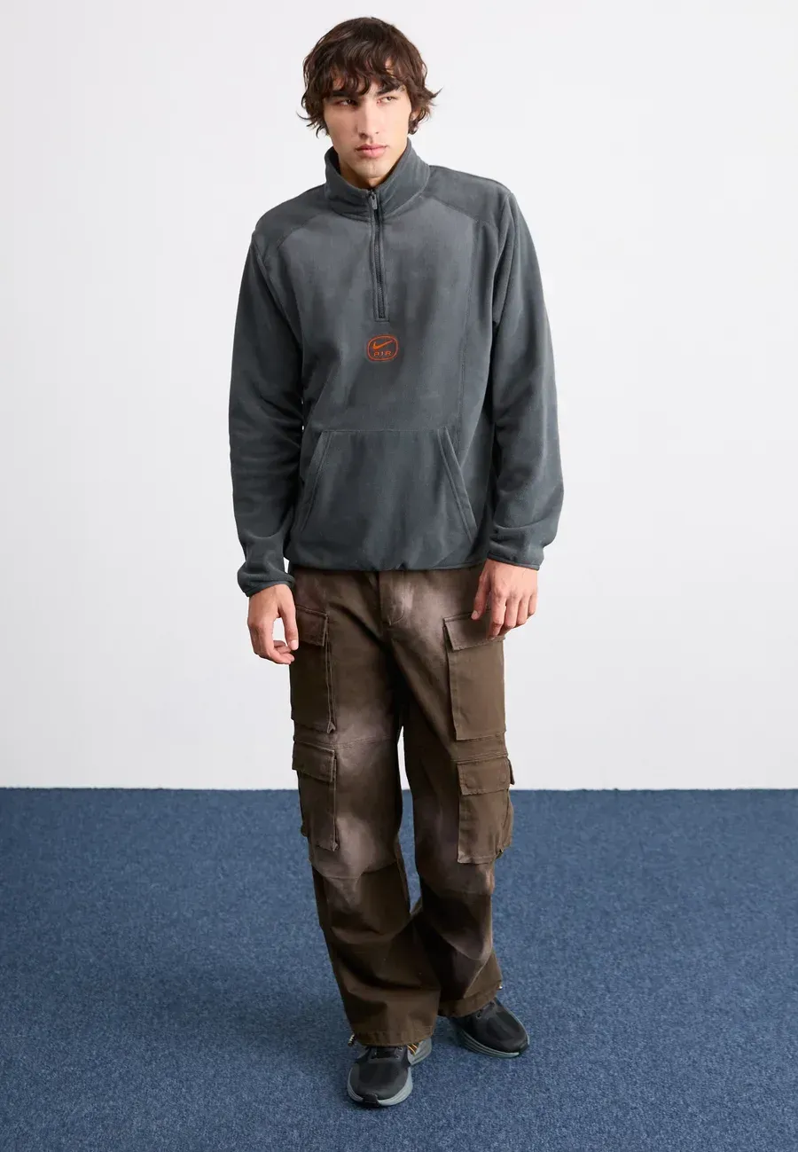 Фото № 3 с приближением к товару «‎LUNAR ROAM UNISEX»