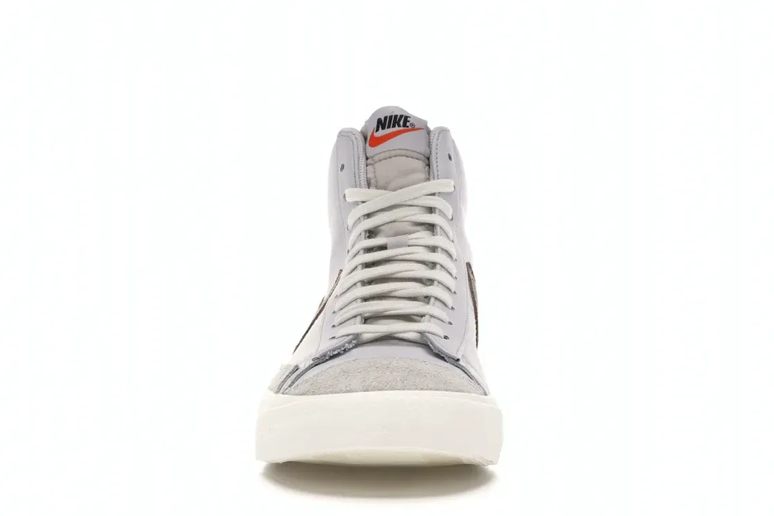 Фото № 2 с приближением к товару «‎Nike Blazer Mid 77 Vintage White Snakeskin»