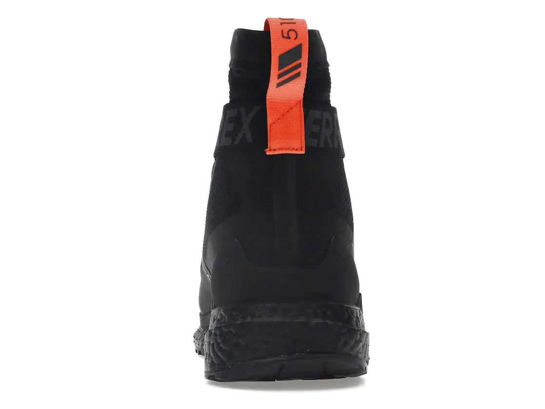 Фото № 4 с приближением к товару «‎adidas Terrex Free Hiker Cold.RDY Core Black Orange»
