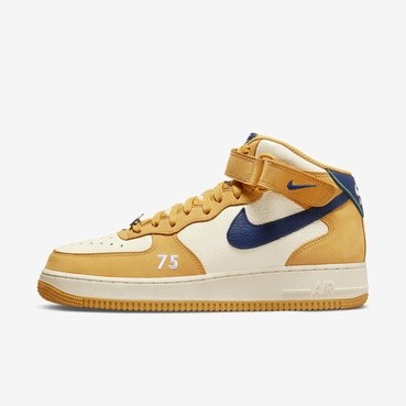 Фото № 1 с приближением к товару «‎Nike Air Force 1 »