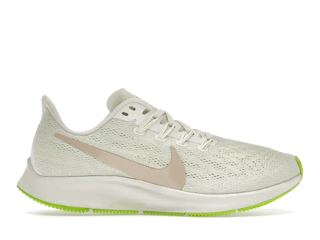 Фото № 1 с приближением к товару «‎Nike Air Zoom Pegasus 36 Barely Volt Spruce Aura »