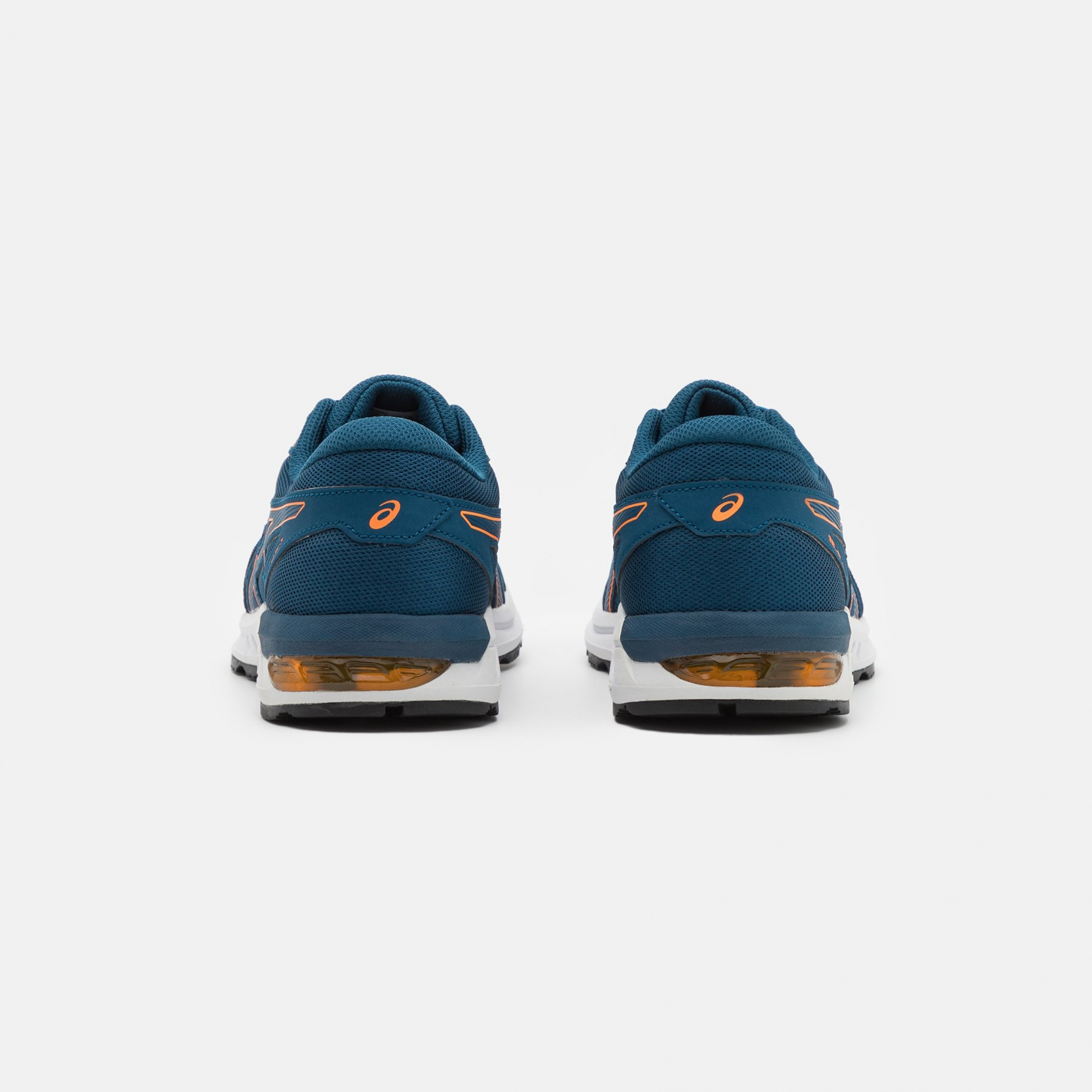 Фото № 2 с приближением к товару «‎Asics Gel Sileo 3»