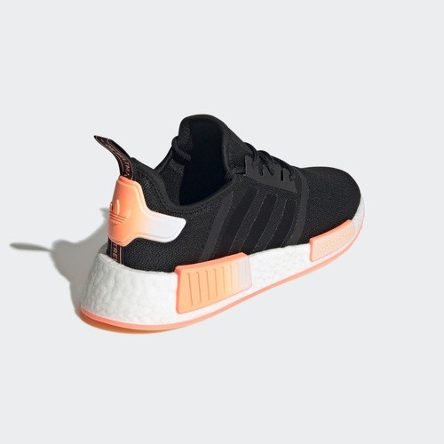 Фото № 5 с приближением к товару «‎Adidas Nmd_r1»