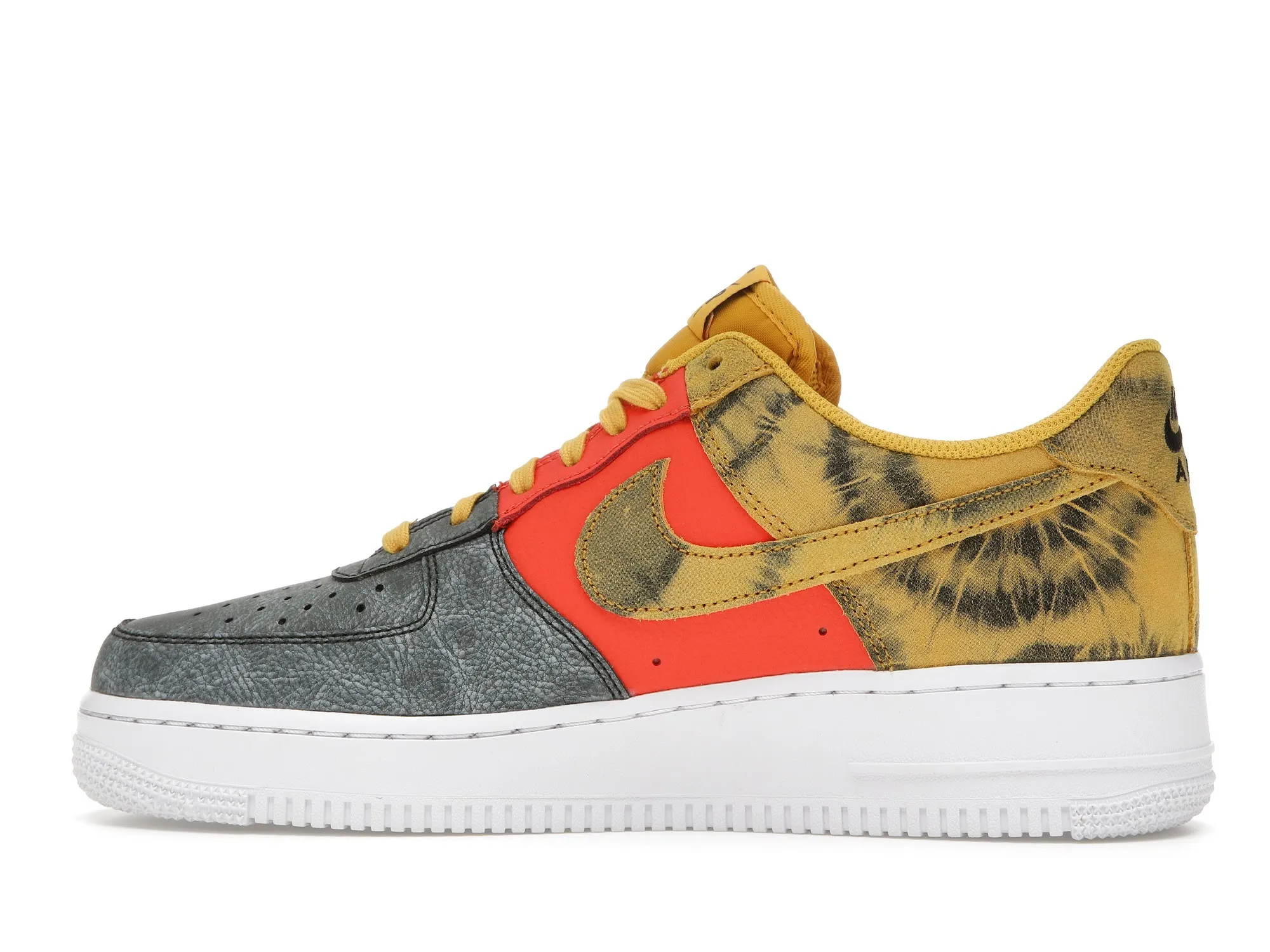 Фото № 5 с приближением к товару «‎Nike Air Force 1 Low Tie Dye Dark Sulphur»