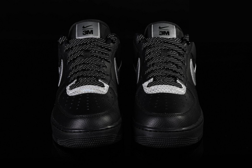 Фото № 4 с приближением к товару «‎3M x Nike Air Force 1 Low BlackSilver»