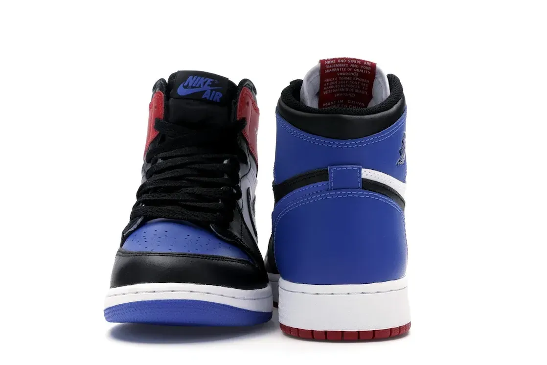 Фото № 4 с приближением к товару «‎Jordan 1 Retro Top 3 »