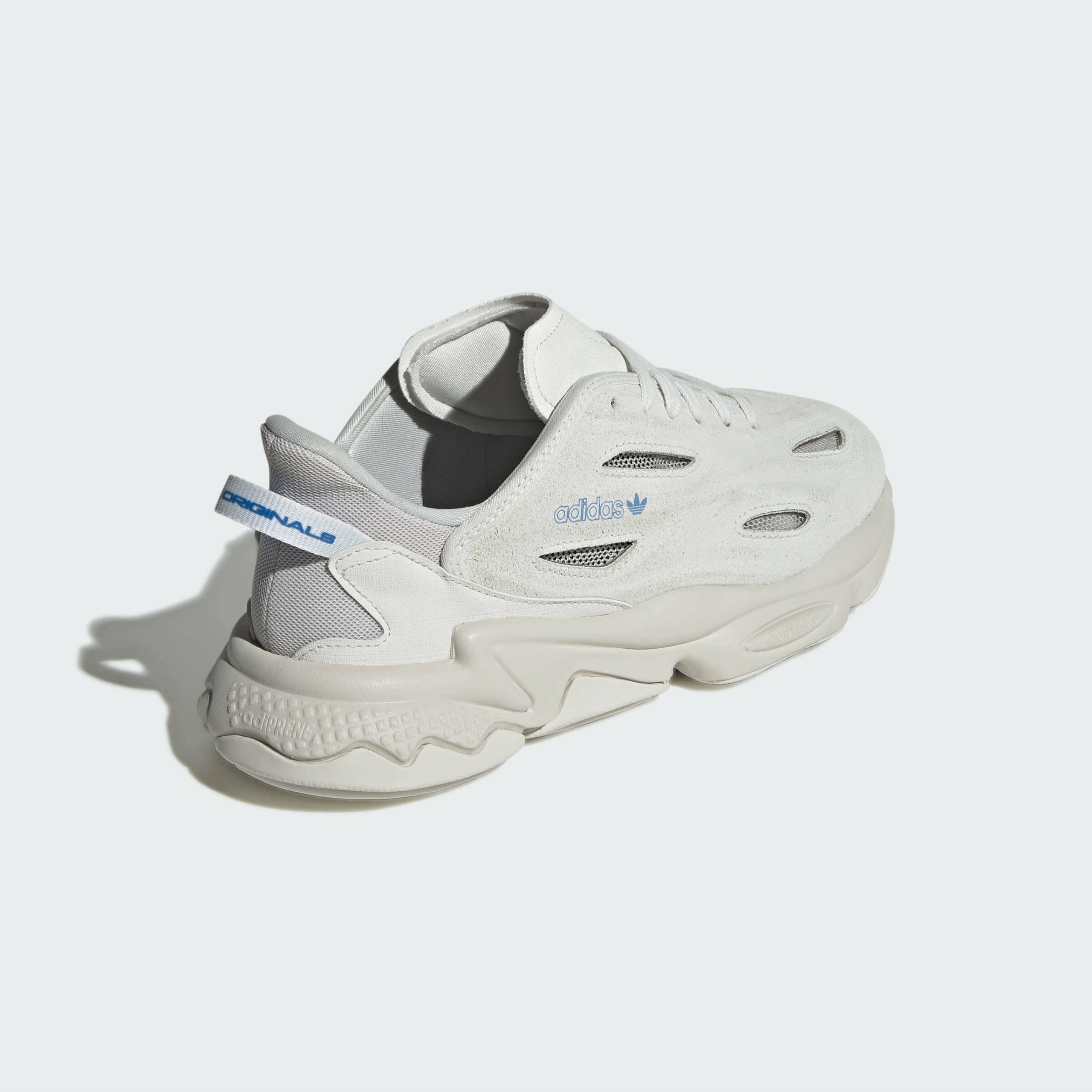 Фото № 4 с приближением к товару «‎Adidas Celox »