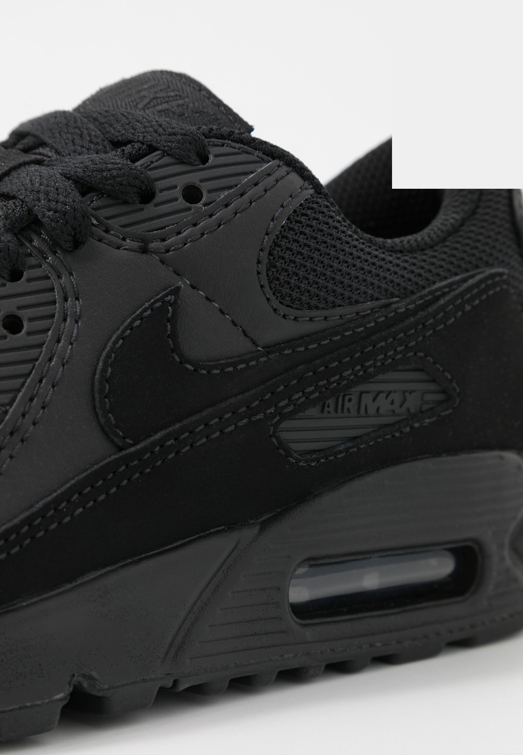 Фото № 2 с приближением к товару «‎Nike Air Max 90 »