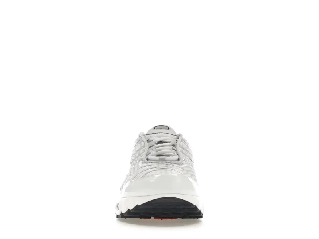 Фото № 2 с приближением к товару «‎Nike Air Max Plus»