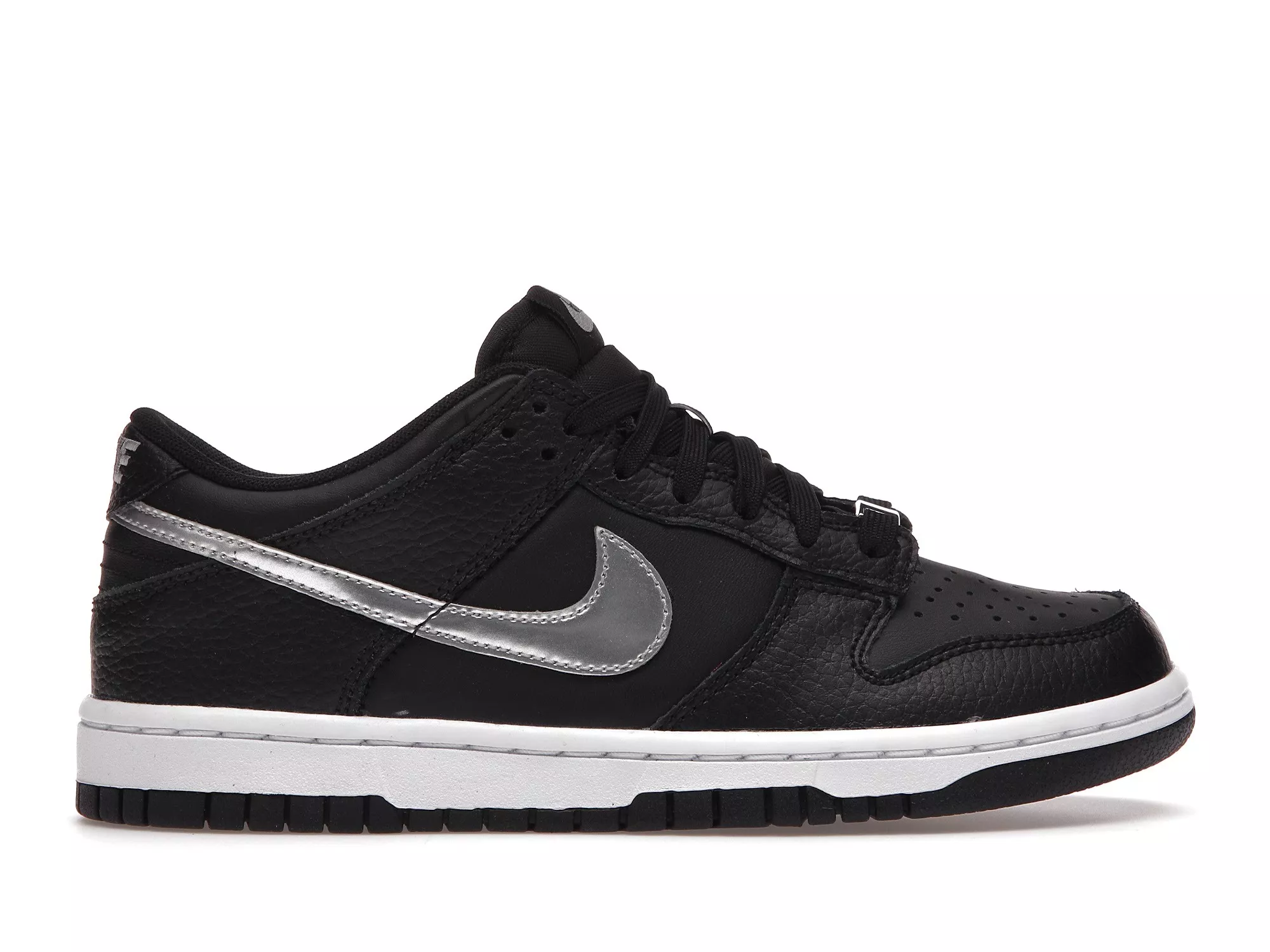 Фото № 1 с приближением к товару «‎Nike Dunk Low NBA 75th Anniversary Spurs »