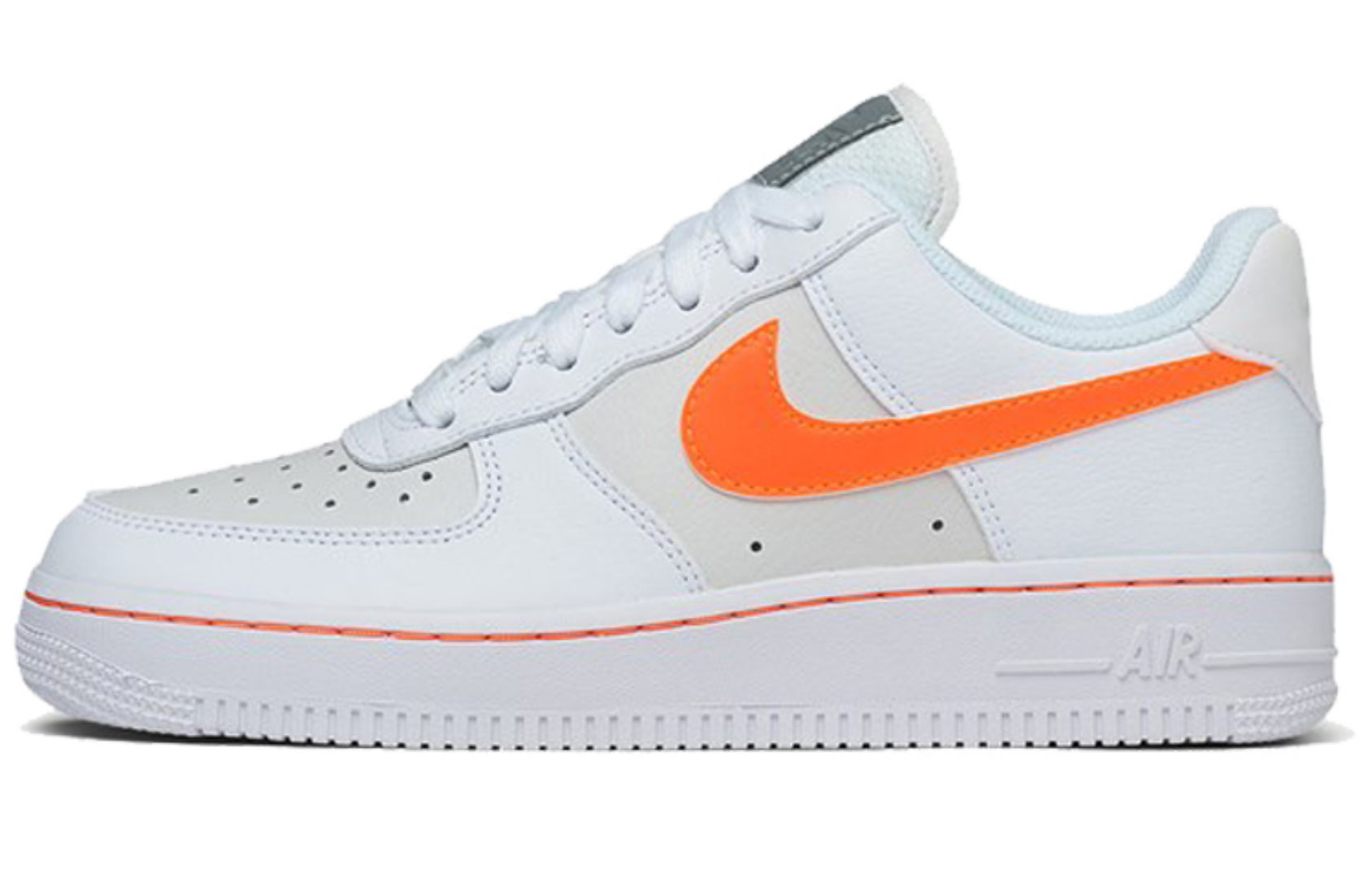 Фото № 1 с приближением к товару «‎Nike Air Force 1 Low WhiteTotal White»