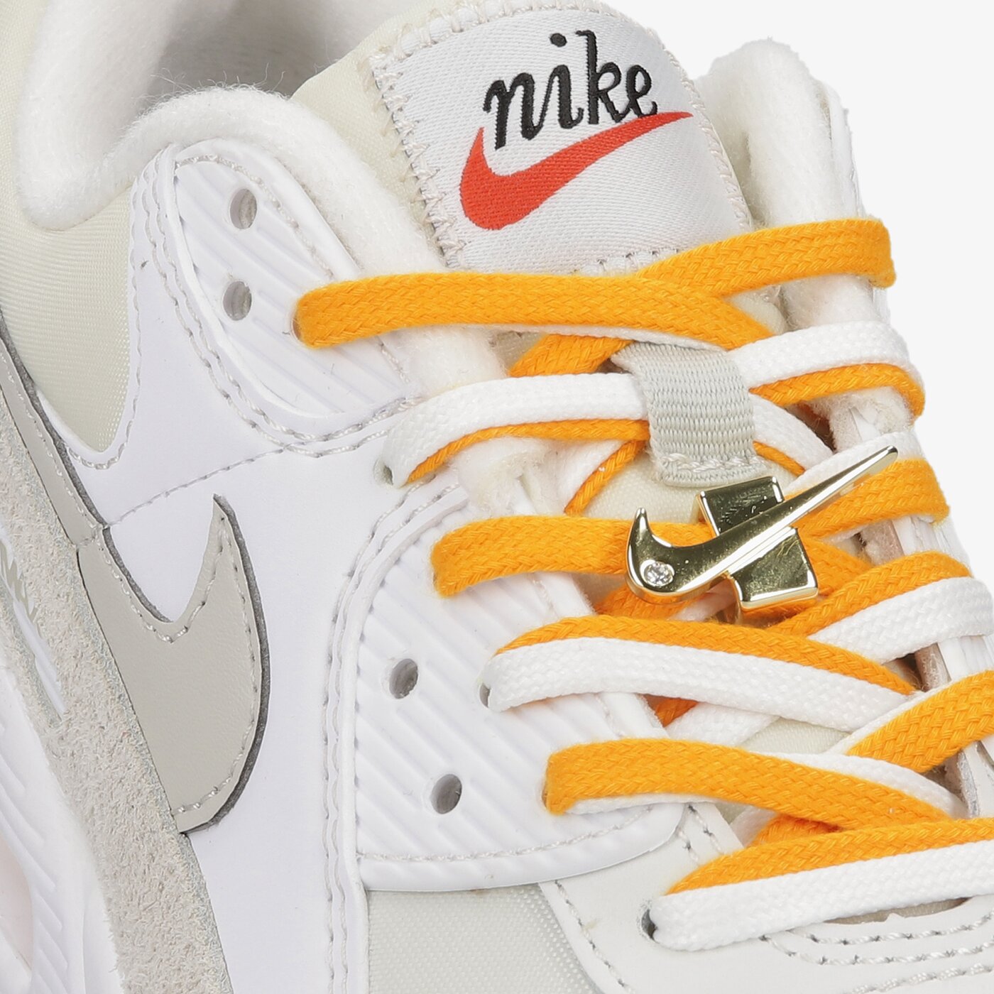 Фото № 4 с приближением к товару «‎Nike Air Max 90 SE»