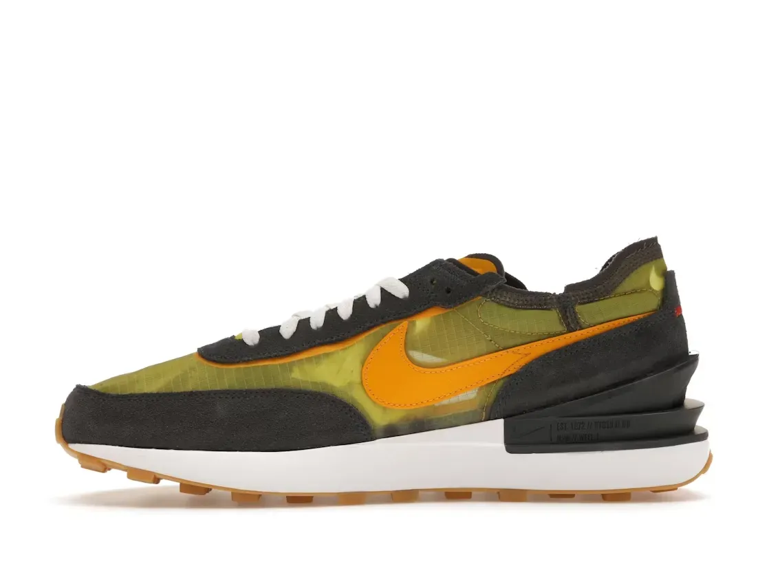 Фото № 3 с приближением к товару «‎Nike Waffle One SE»