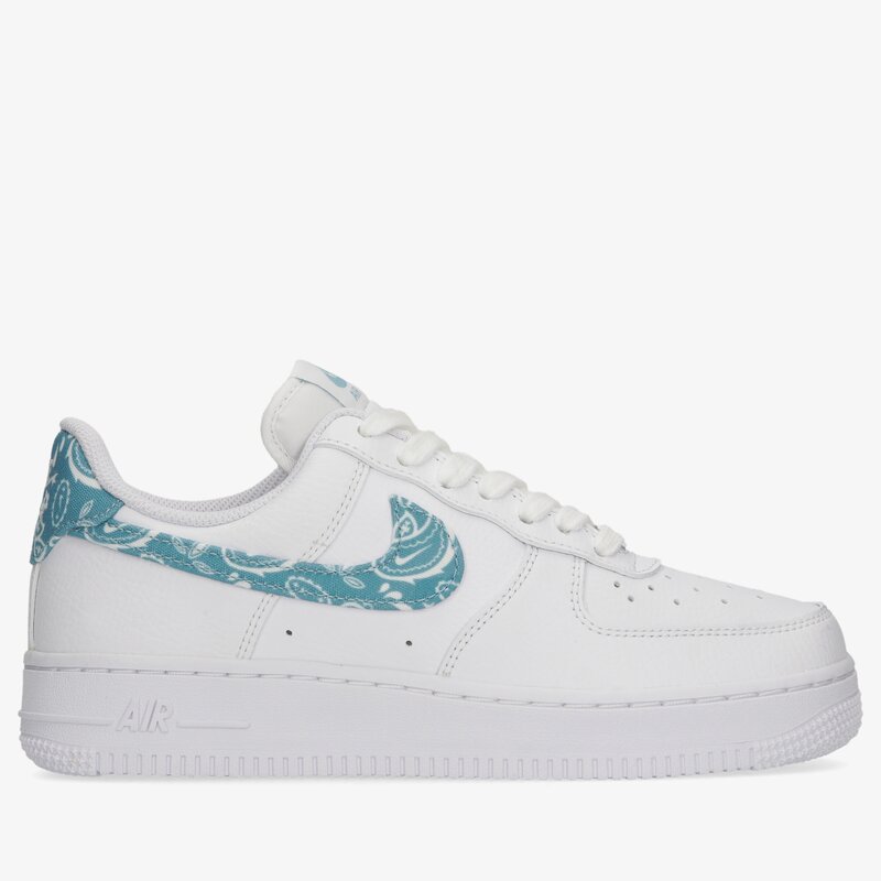 Фото № 1 с приближением к товару «‎Nike Air Force 1 07 Essential»
