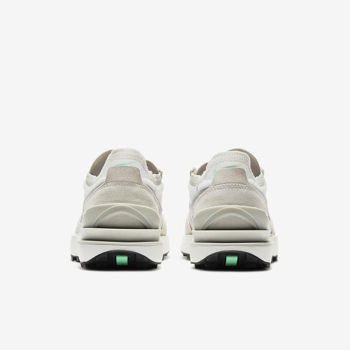 Фото № 5 с приближением к товару «‎Nike Waffle One»