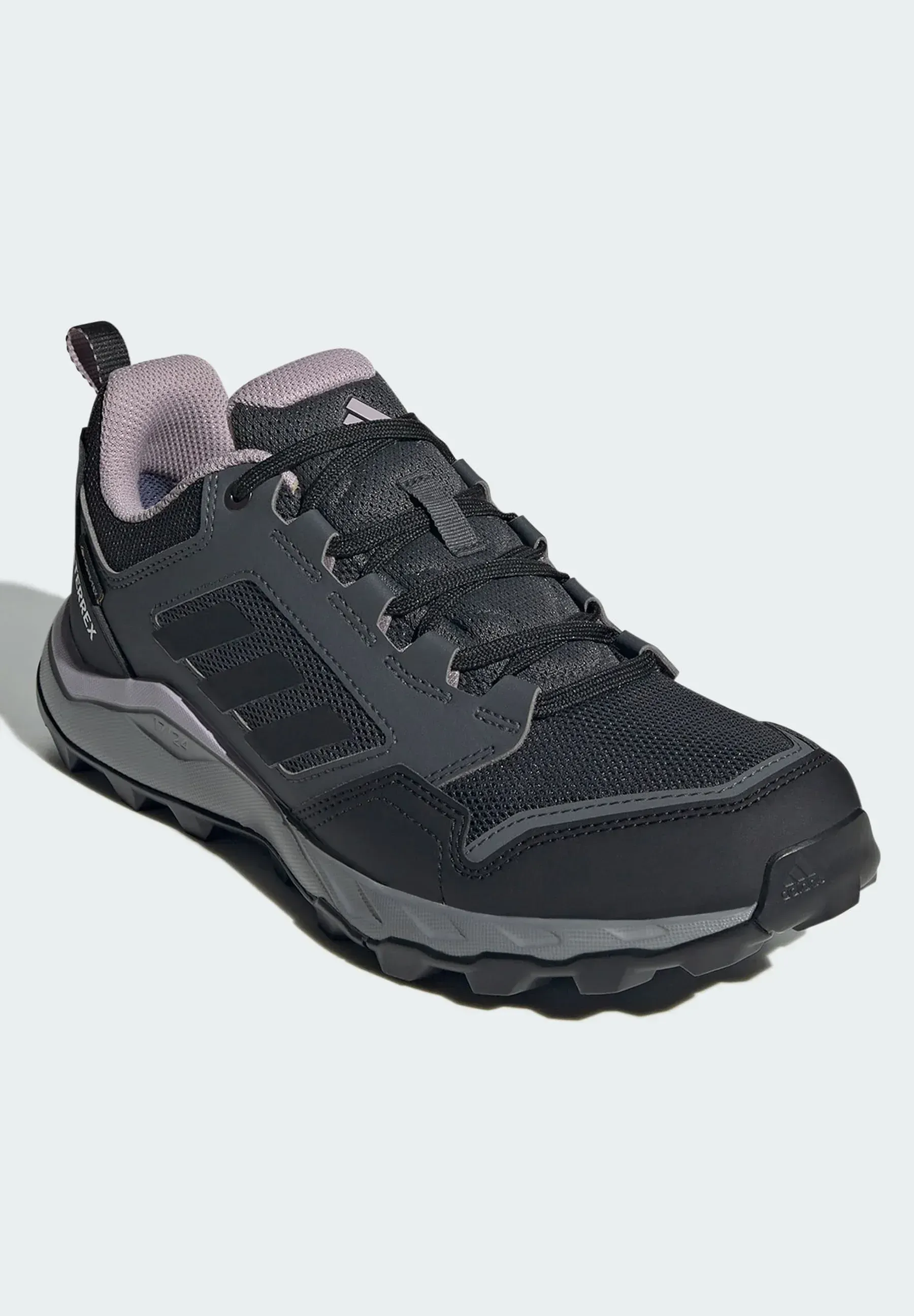 Фото № 2 с приближением к товару «‎Trail running shoes»
