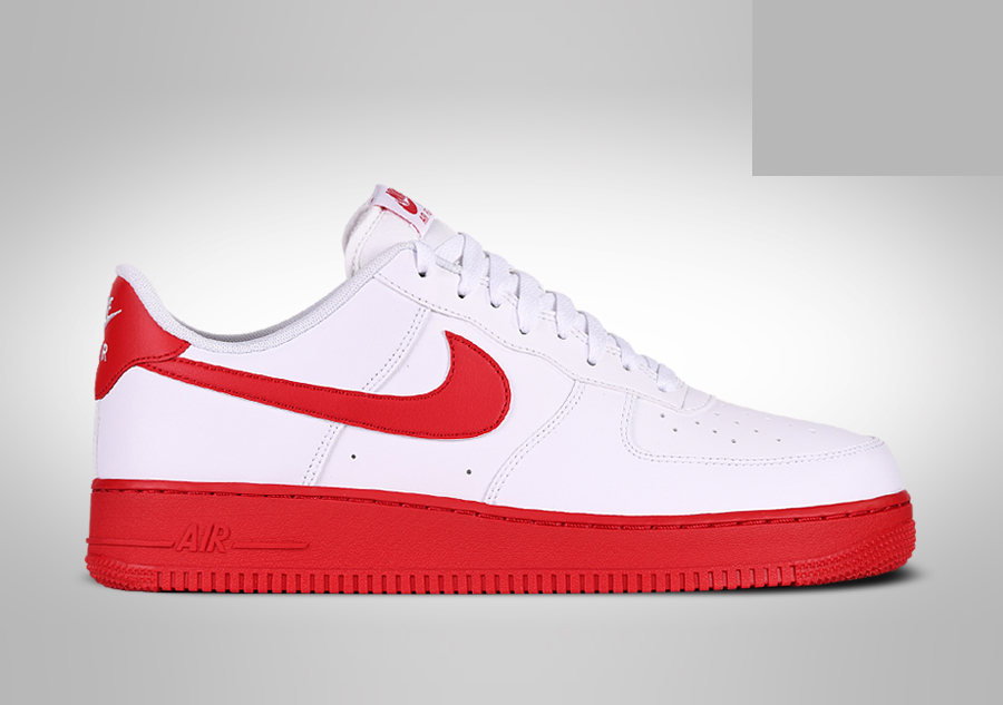 Фото № 1 с приближением к товару «‎Nike Air Force 1 ’07 »
