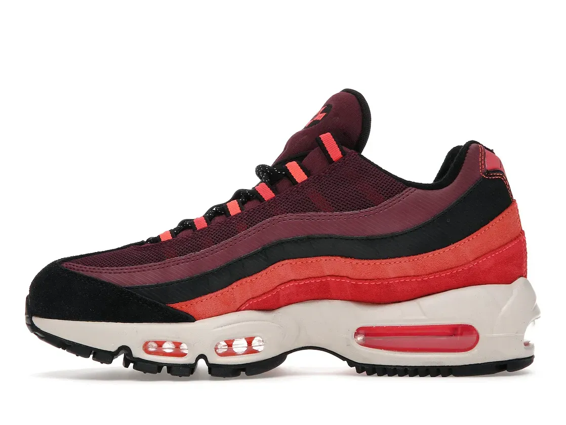 Фото № 3 с приближением к товару «‎Nike Air Max 95 Utility Villain Red»