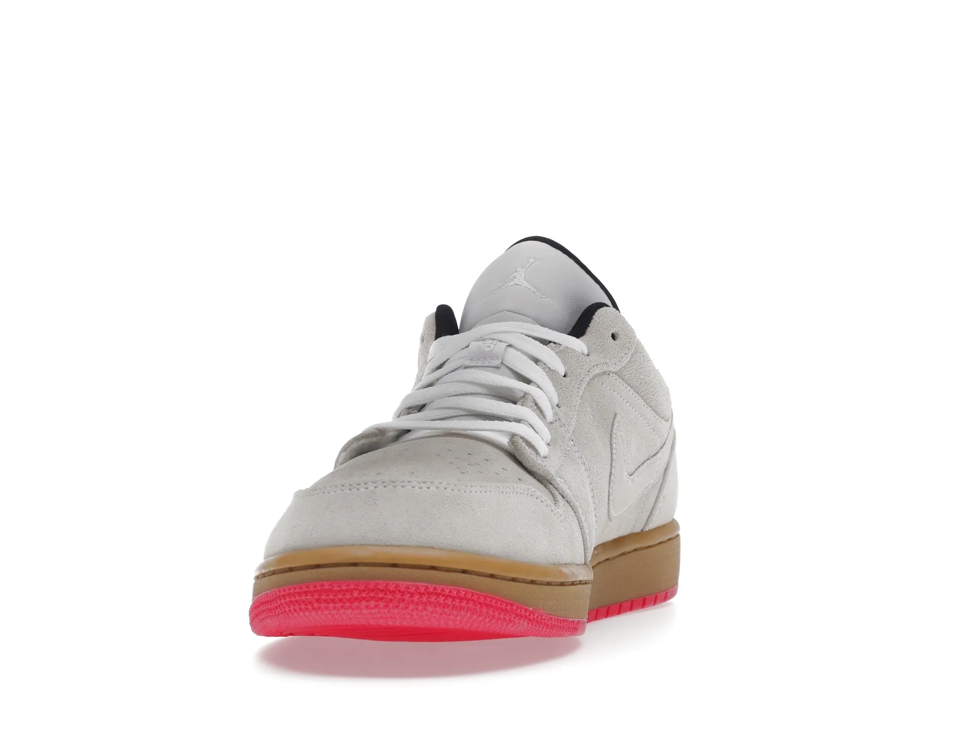 Фото № 4 с приближением к товару «‎Jordan 1 Low White Gum Hyper Pink»