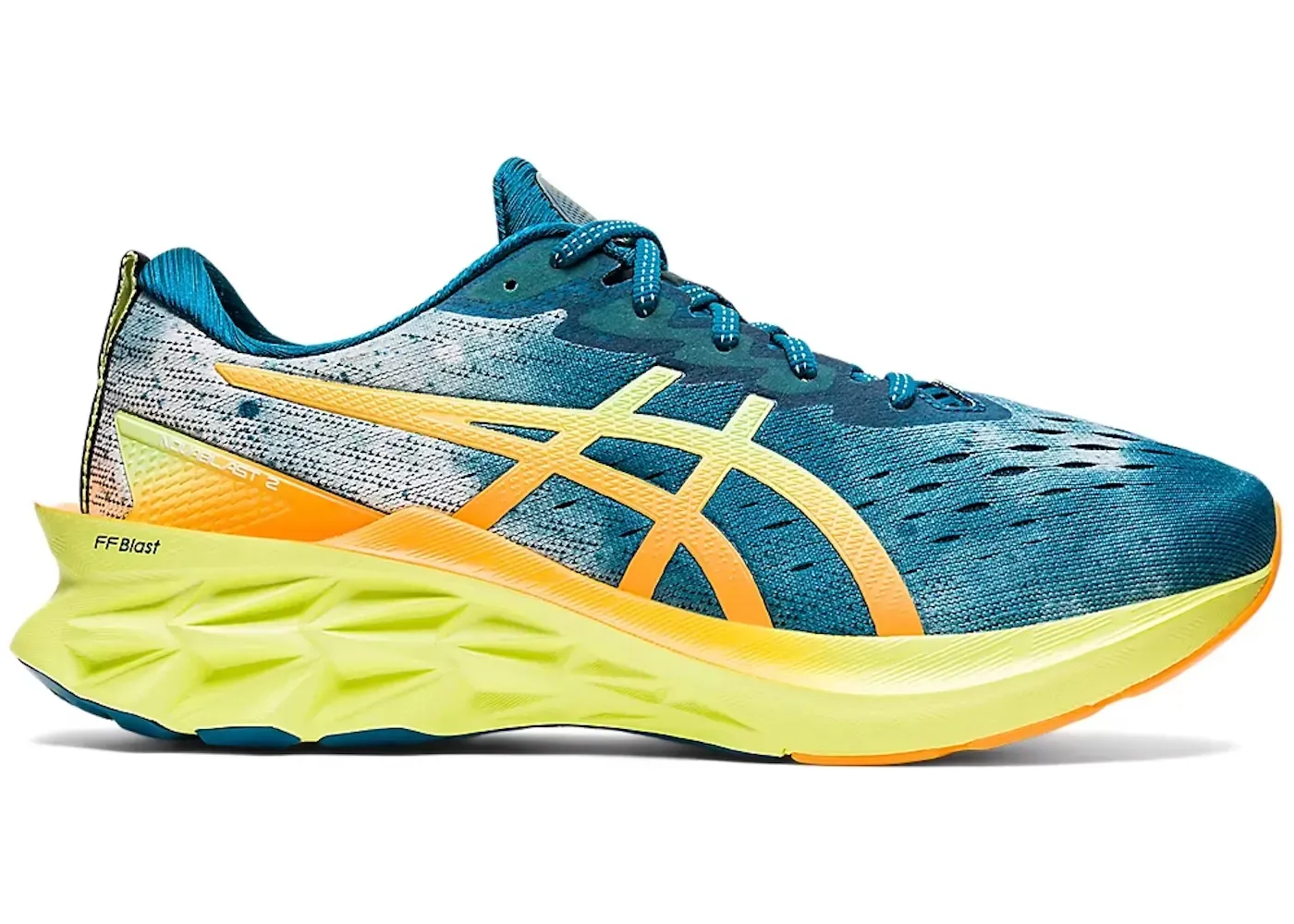 Фото № 1 с приближением к товару «‎ASICS Novablast 2»
