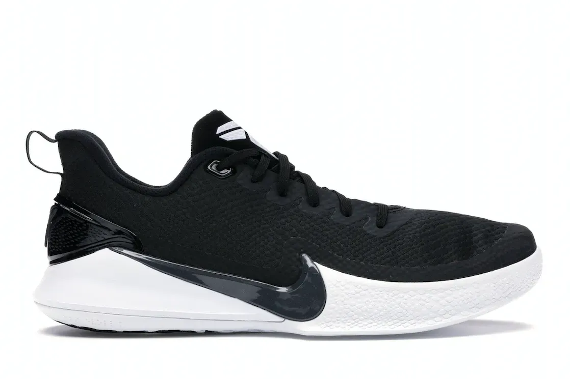 Фото № 1 с приближением к товару «‎Nike Mamba Focus Black»