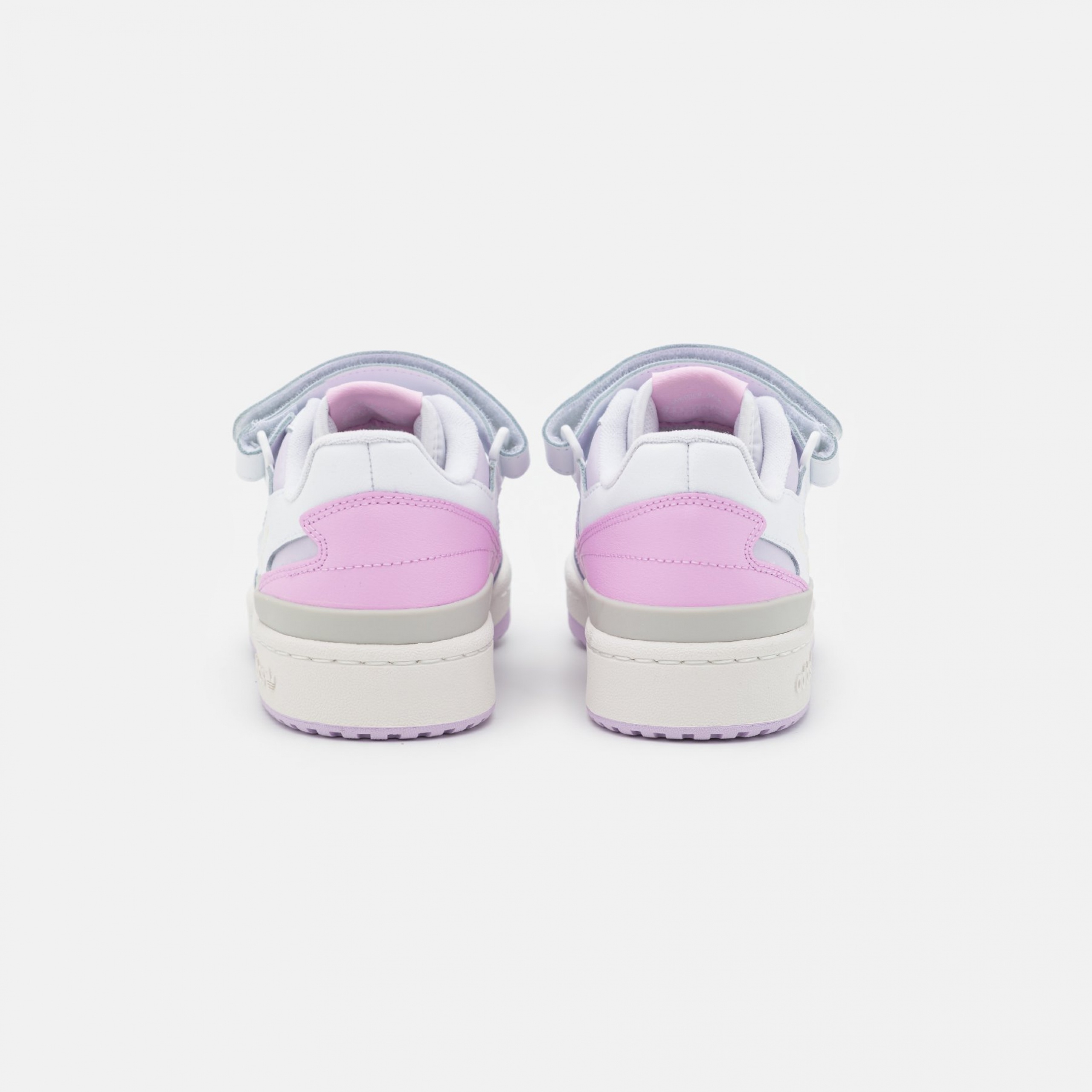 Фото № 1 с приближением к товару «‎Adidas Forum »