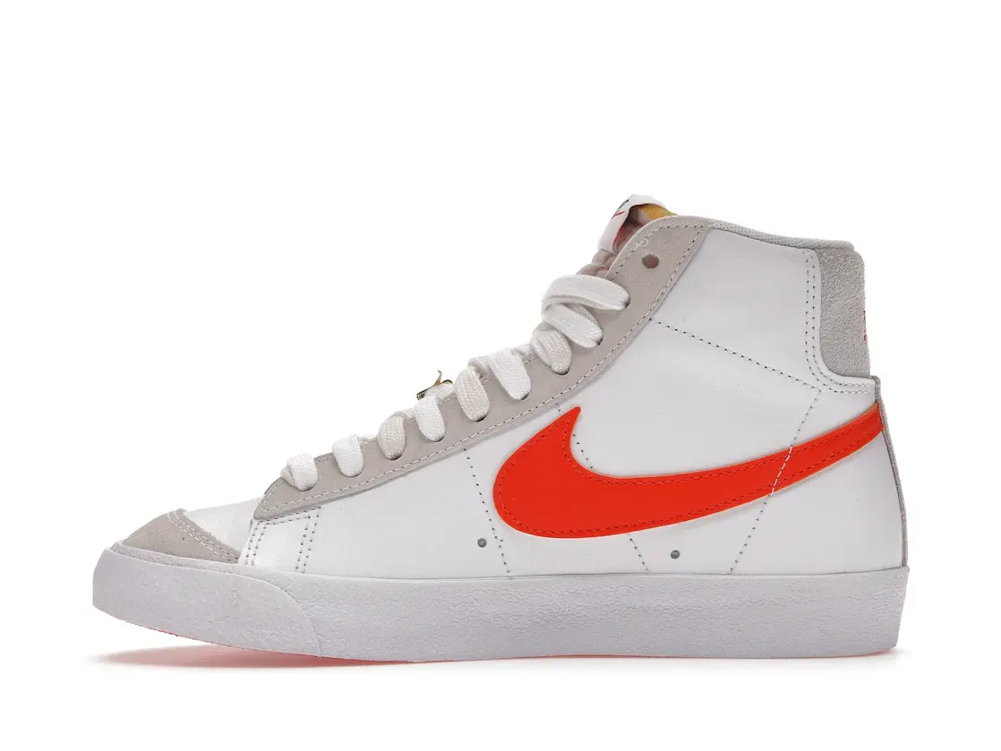 Фото № 3 с приближением к товару «‎Nike Blazer Mid 77 SE First Use White »