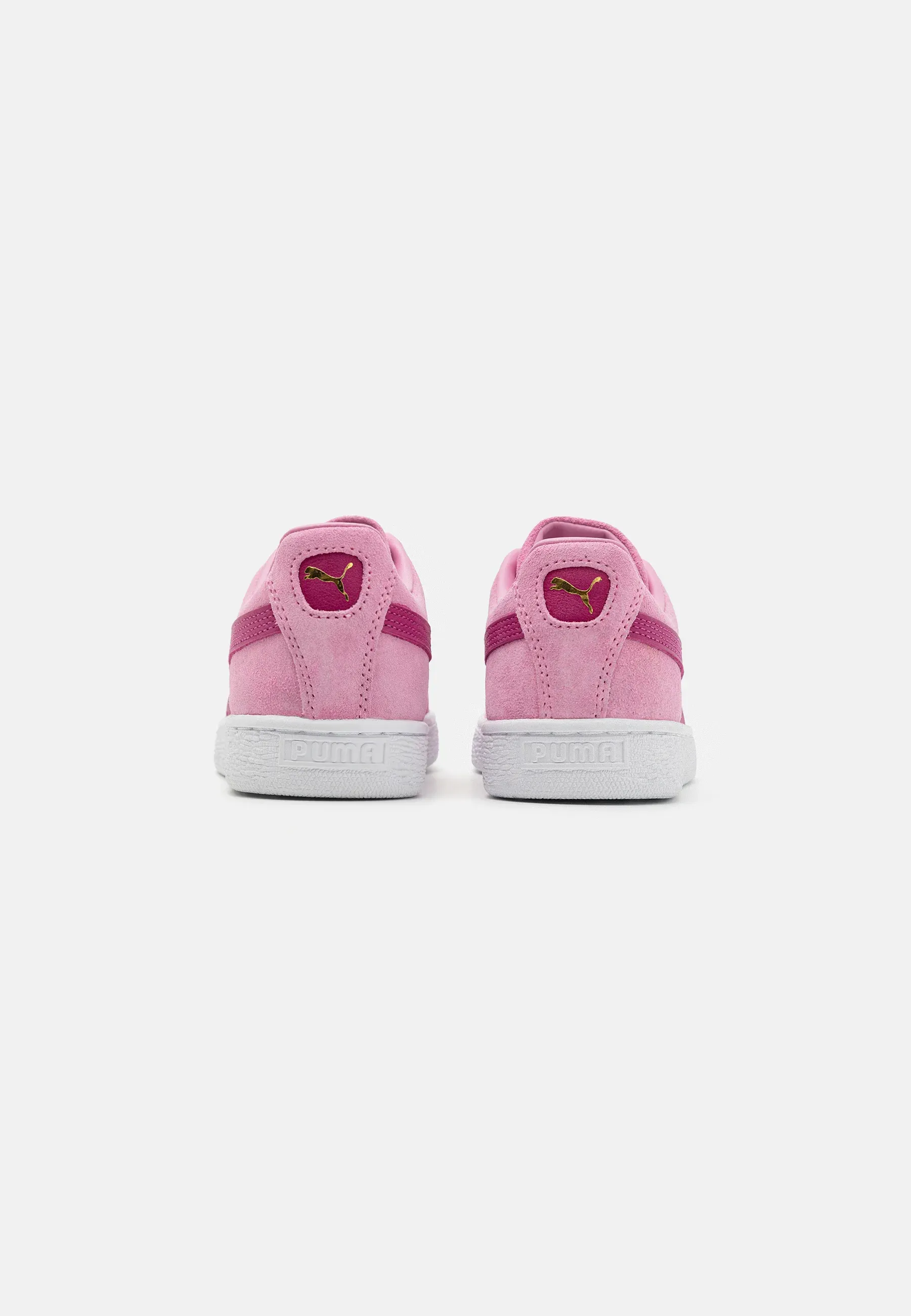 Фото № 3 с приближением к товару «‎CLASSIC UNISEX»