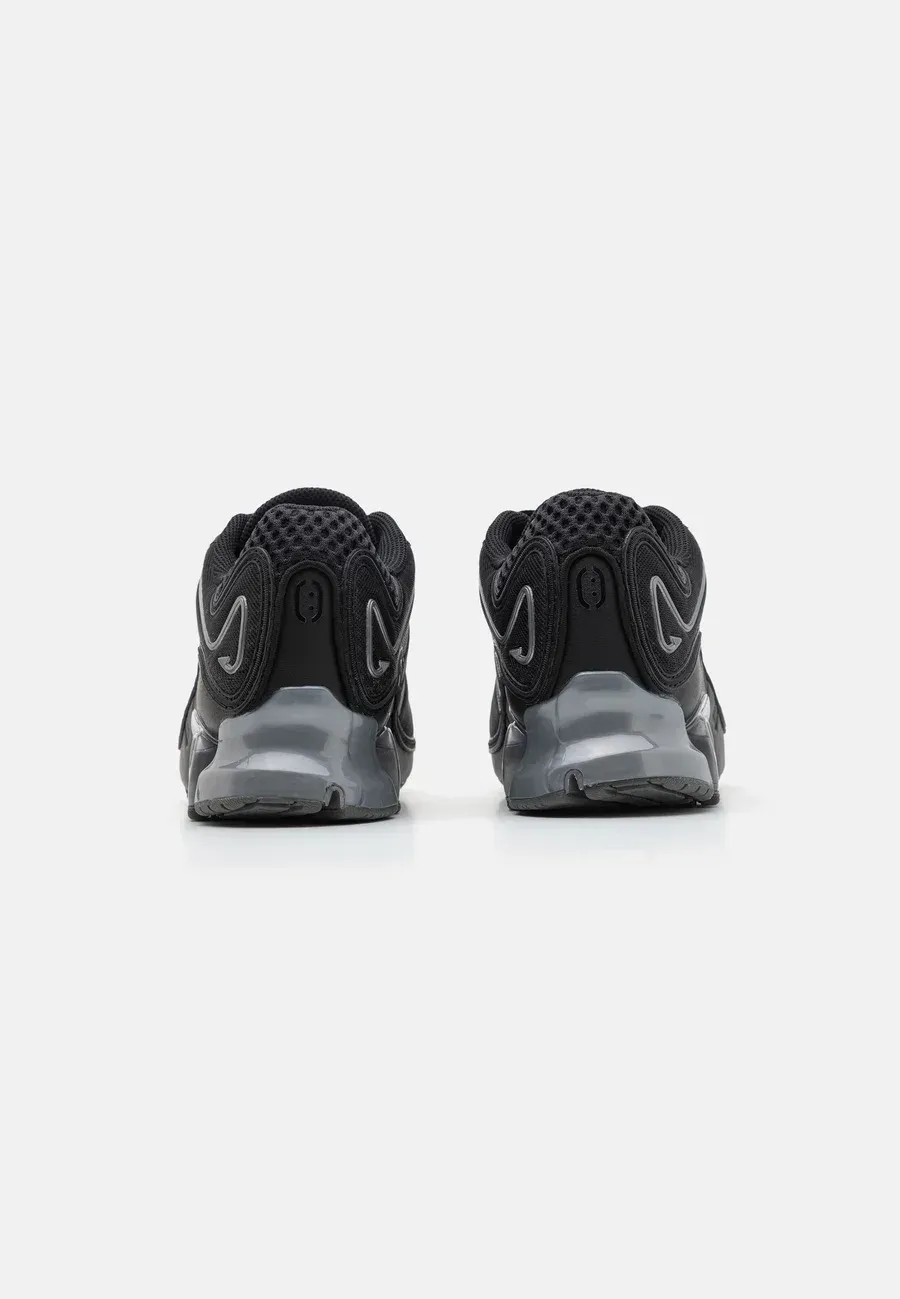 Фото № 3 с приближением к товару «‎MEGARIDE O1 »