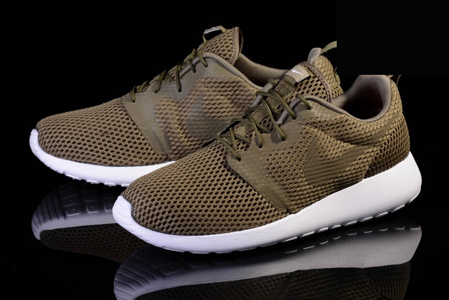 Фото № 2 с приближением к товару «‎Nike Roshe One Hyperfuse BR Medium »