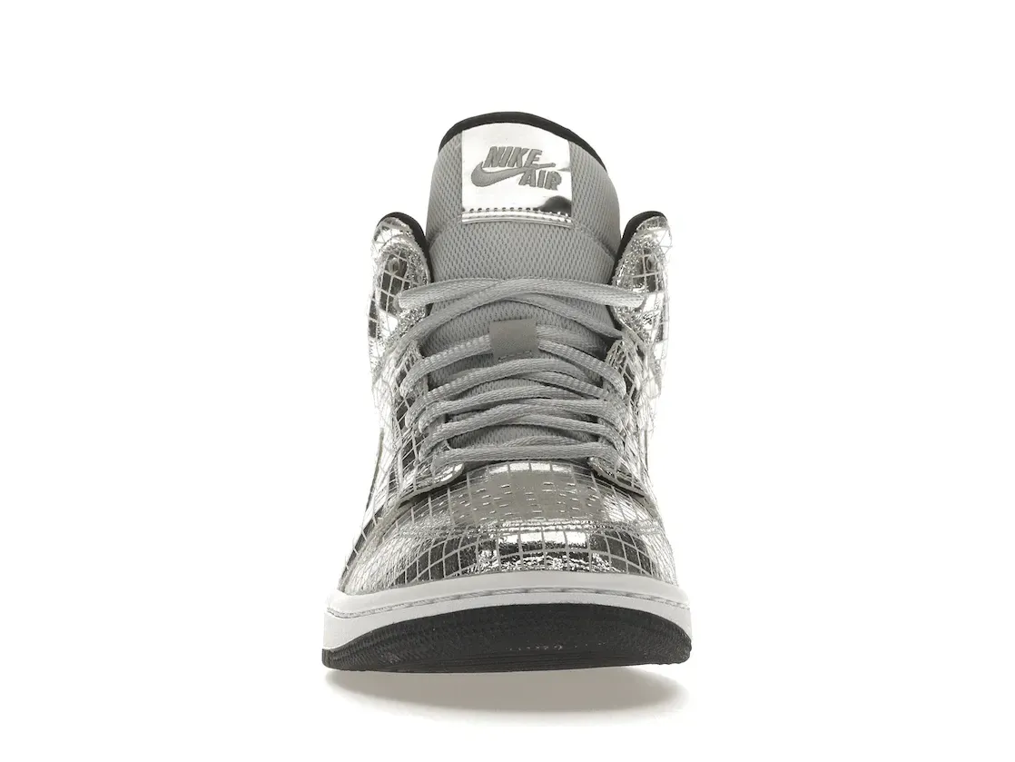 Фото № 2 с приближением к товару «‎Jordan 1 Mid SE Disco Metallic Silver »