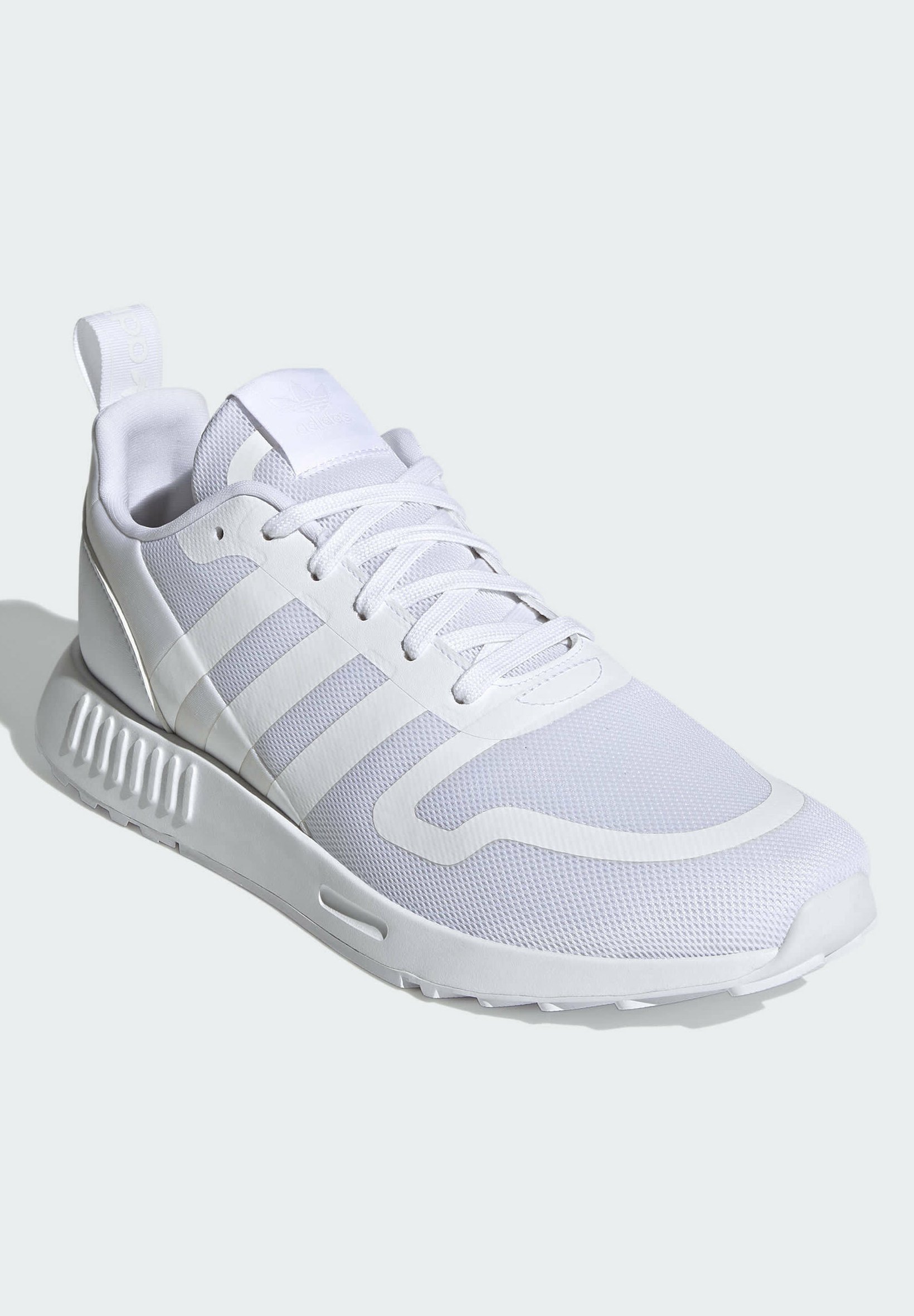 Фото № 3 с приближением к товару «‎Adidas Multix »