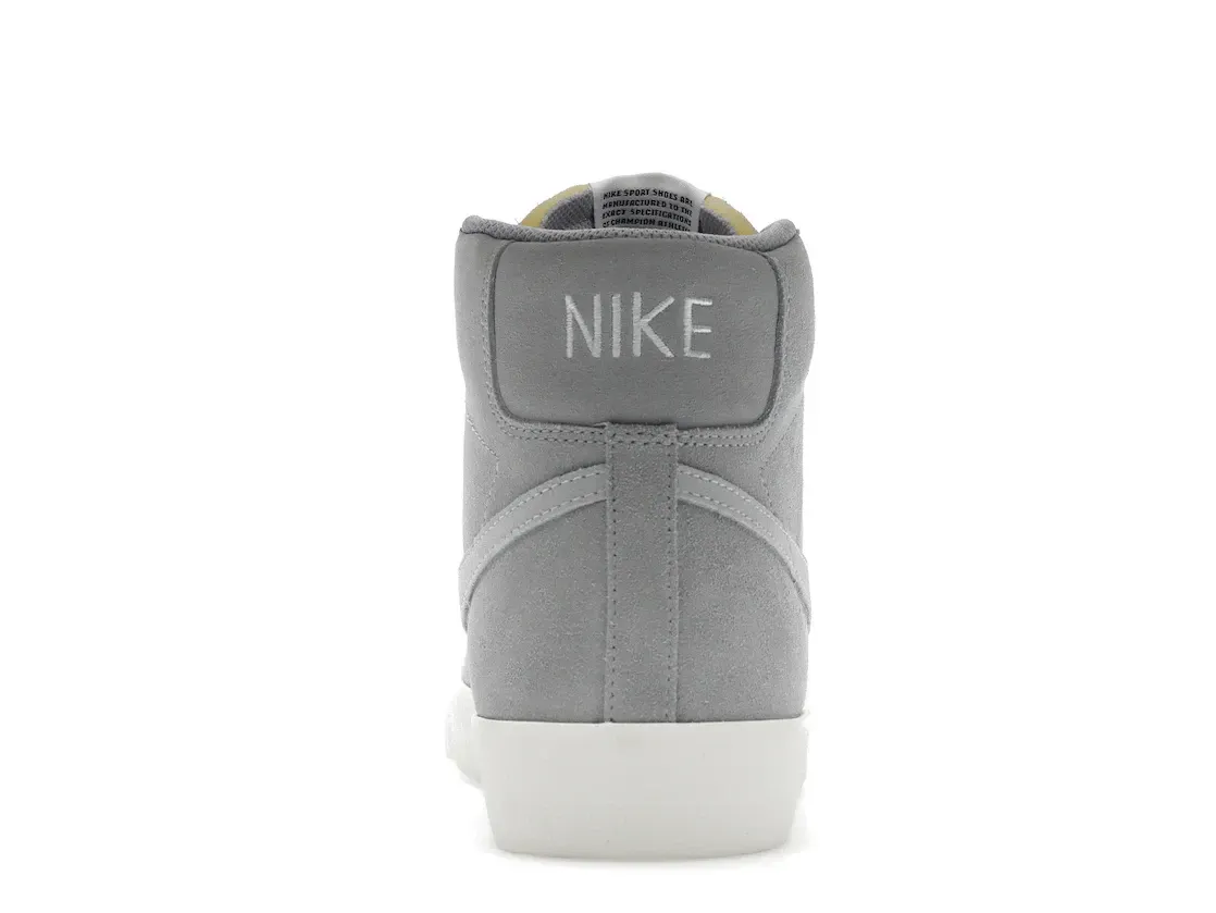 Фото № 4 с приближением к товару «‎Nike Blazer Mid 77 Wolf Grey»
