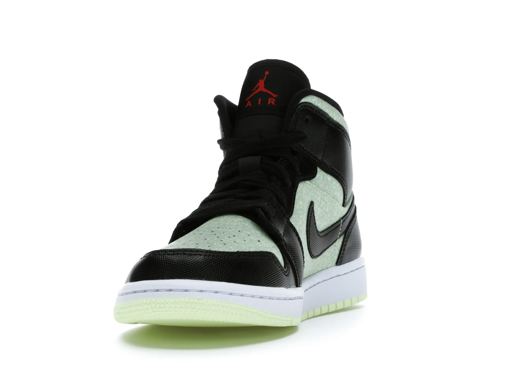 Фото № 4 с приближением к товару «‎Jordan 1 Mid Nike Grind »