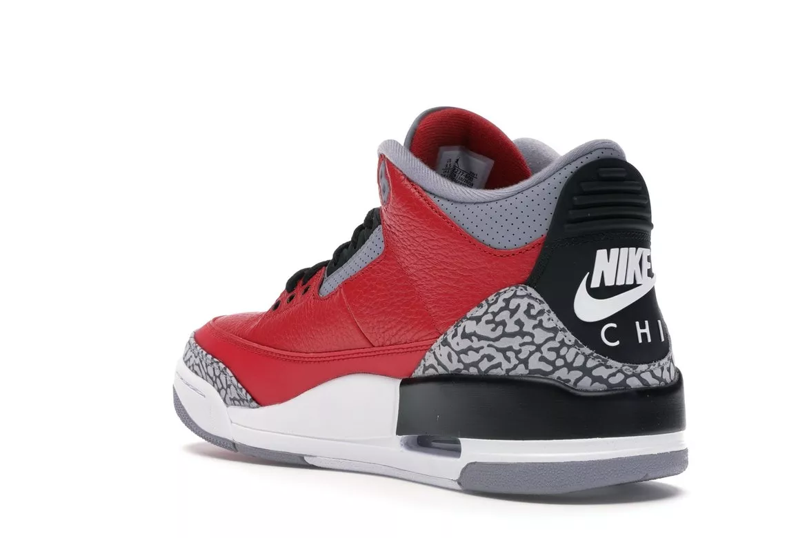 Фото № 5 с приближением к товару «‎Jordan 3 Retro Fire Red Cement (Nike Chi)»