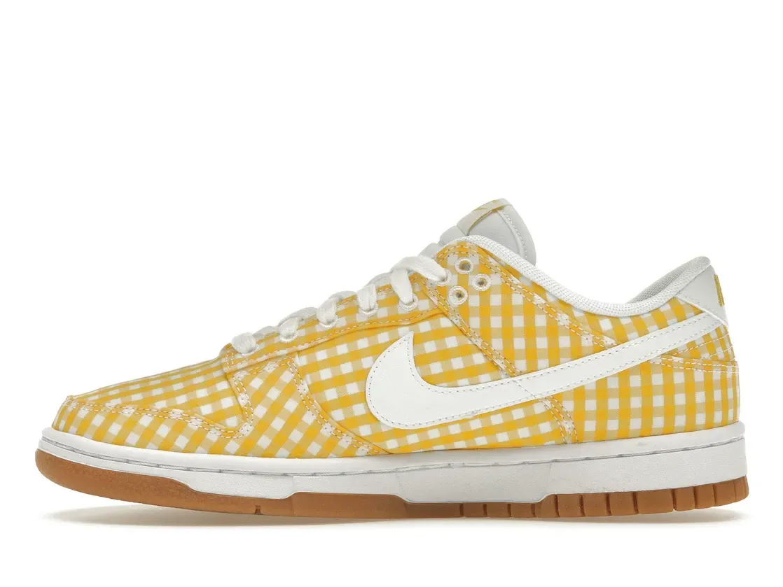 Фото № 3 с приближением к товару «‎Nike Dunk Low Yellow Gingham »