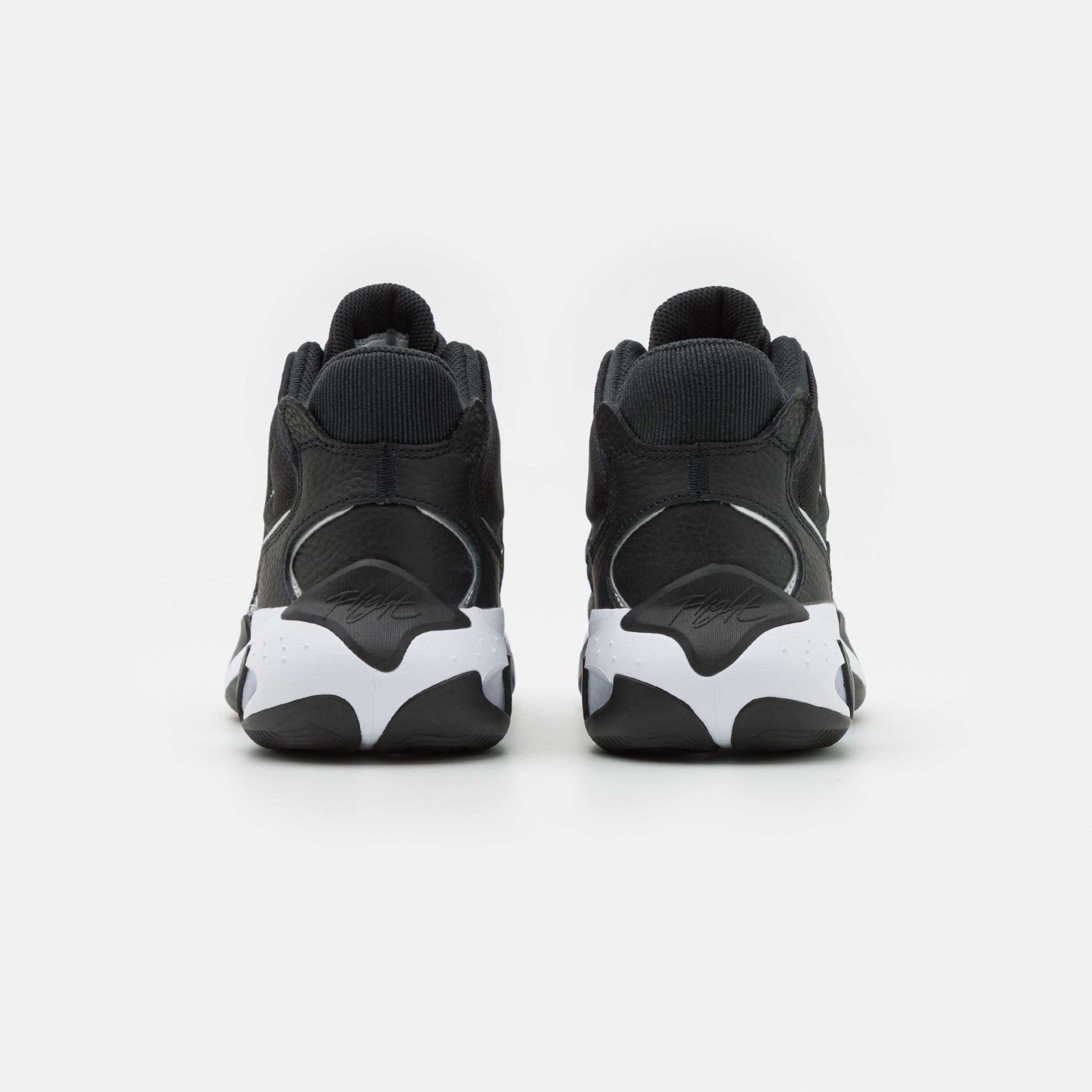 Фото № 3 с приближением к товару «‎Jordan Max Aura 4 »