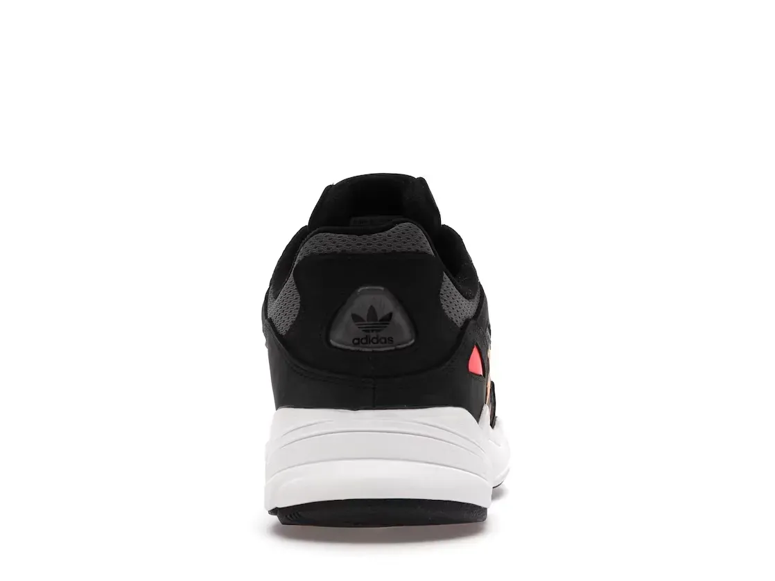 Фото № 4 с приближением к товару «‎adidas Yung-96 Chasm»