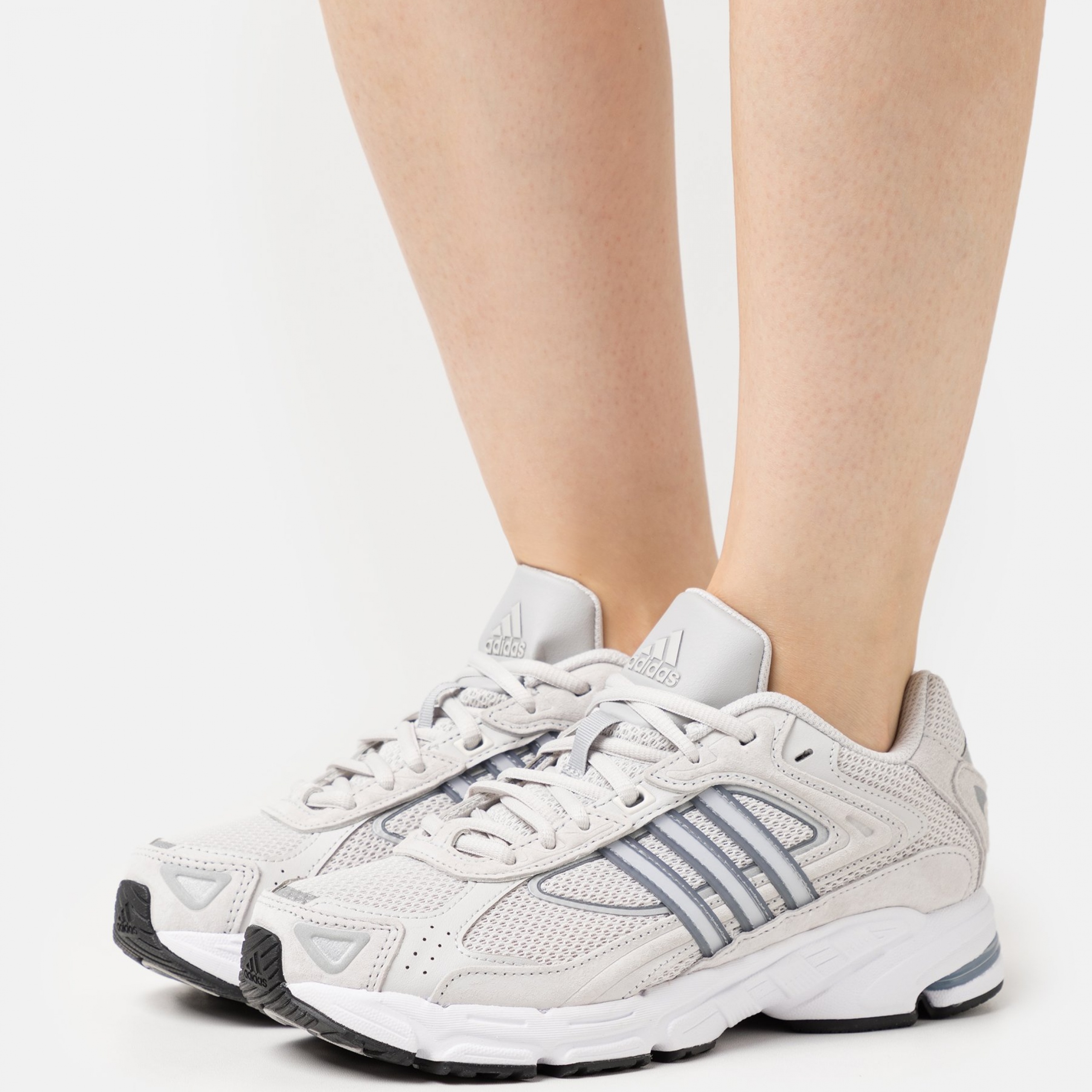 Фото № 2 с приближением к товару «‎Adidas Response »