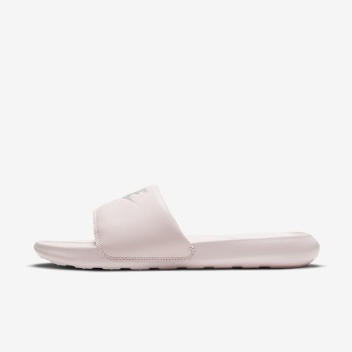 Фото № 3 с приближением к товару «‎Nike Victori One»