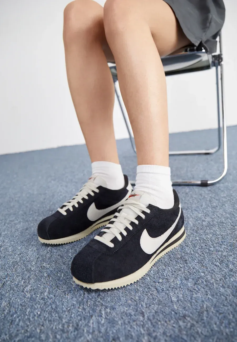 Фото № 2 с приближением к товару «‎CORTEZ VNTG»