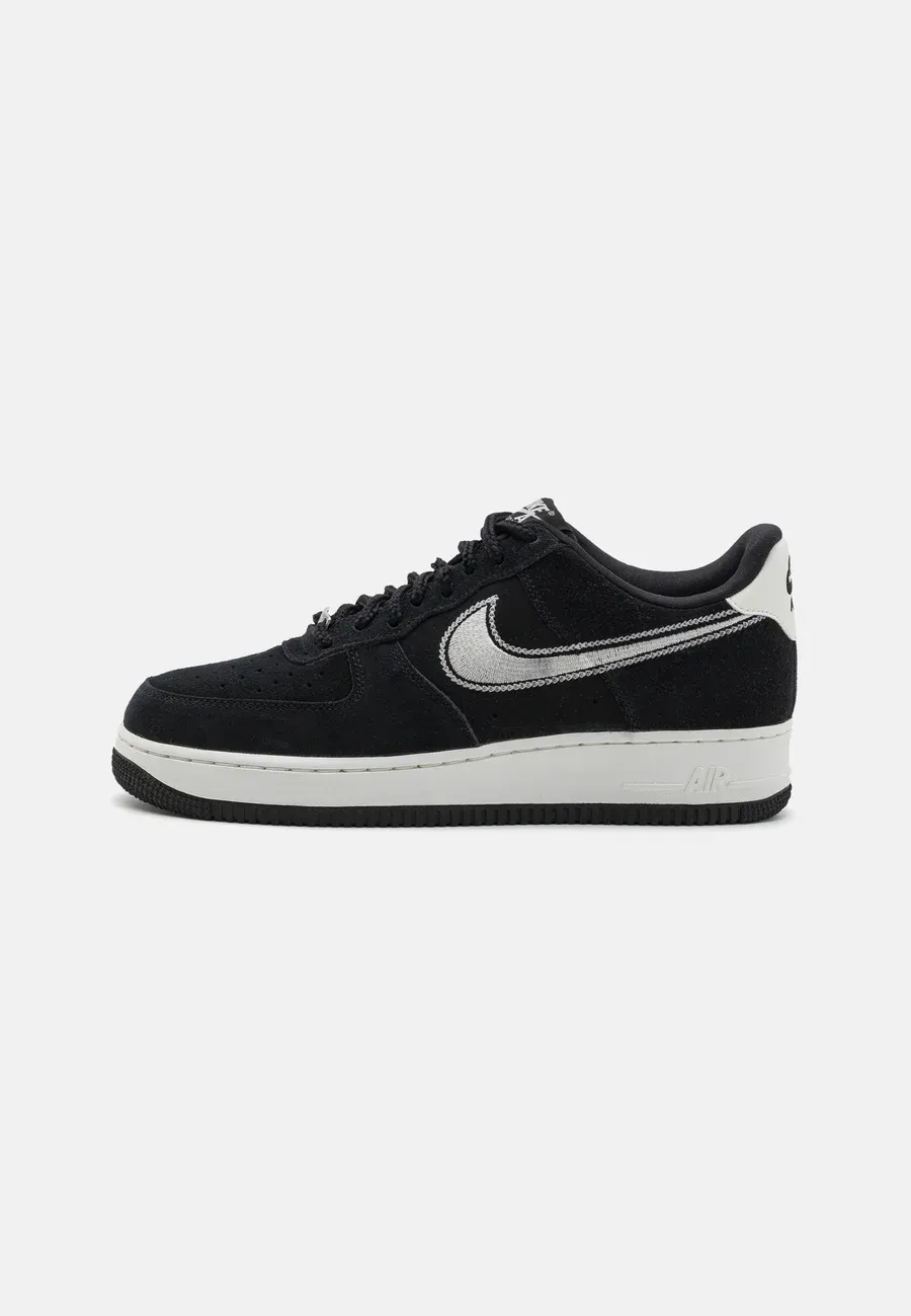 Фото № 1 с приближением к товару «‎AIR FORCE 1 »
