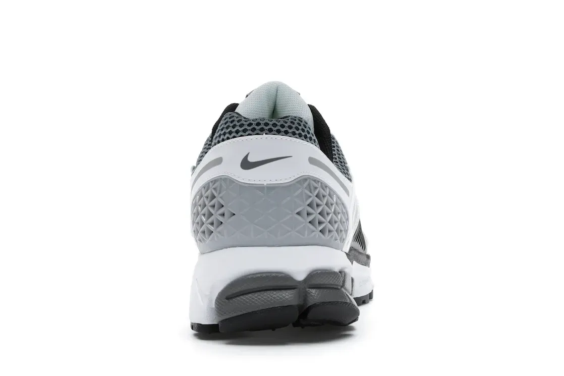 Фото № 4 с приближением к товару «‎Nike Zoom Vomero 5 Dark Grey Black White»