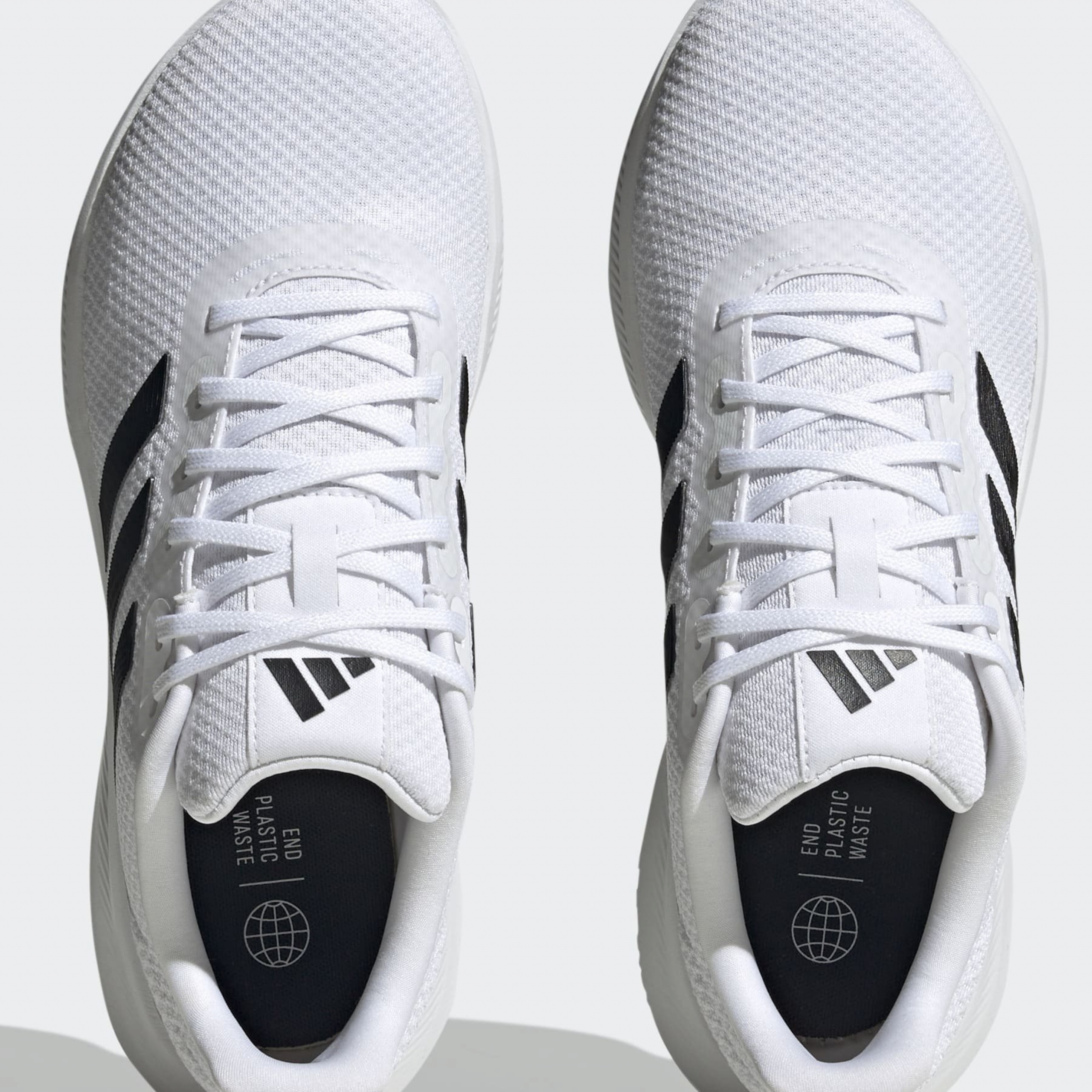 Фото № 3 с приближением к товару «‎Adidas 3.0»