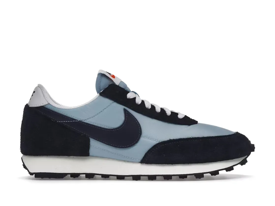 Фото № 1 с приближением к товару «‎Nike Daybreak»