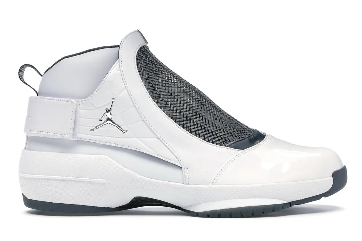 Фото № 1 с приближением к товару «‎Jordan 19 OG Chrome»