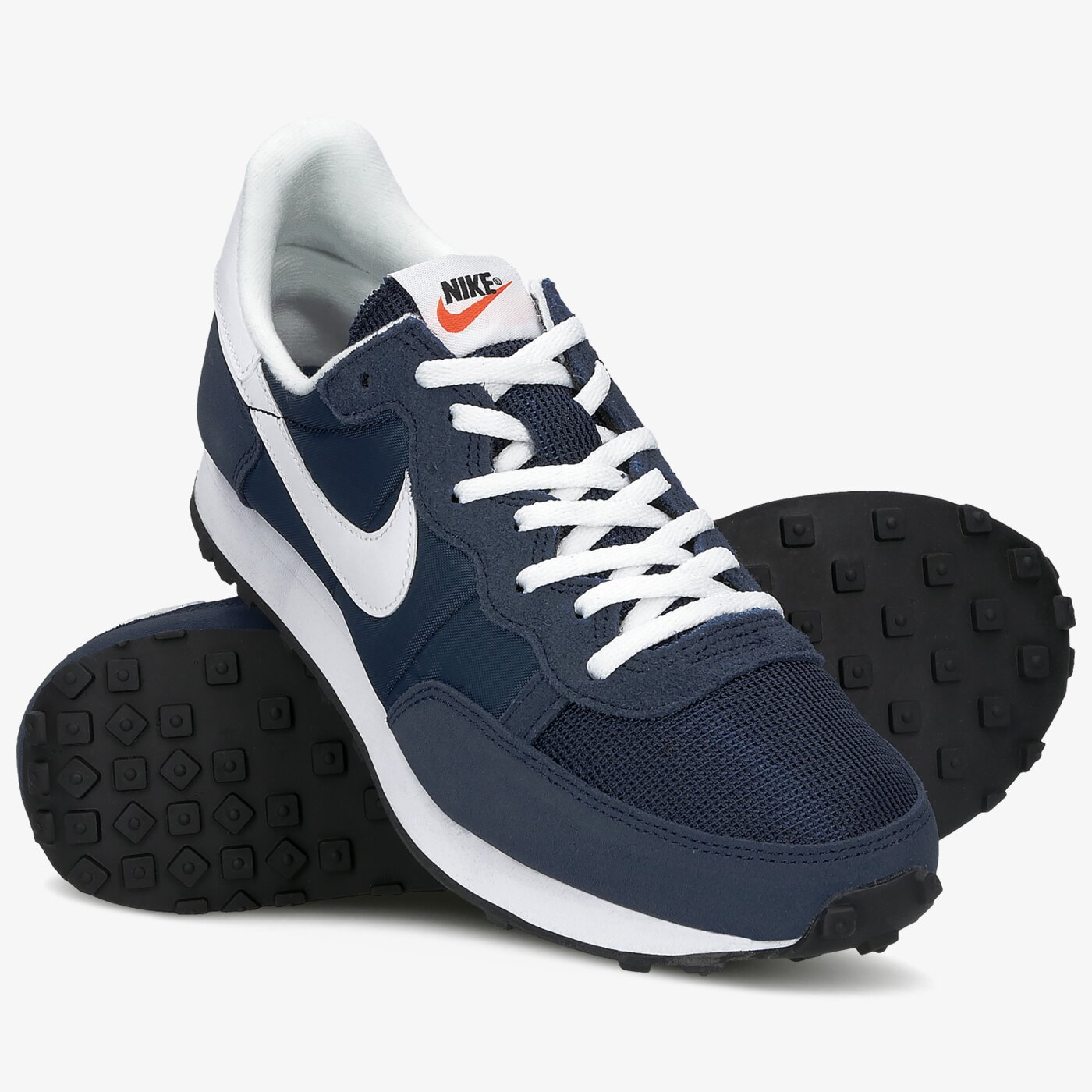 Фото № 5 с приближением к товару «‎Nike Challenger OG 'Midnight Navy'»