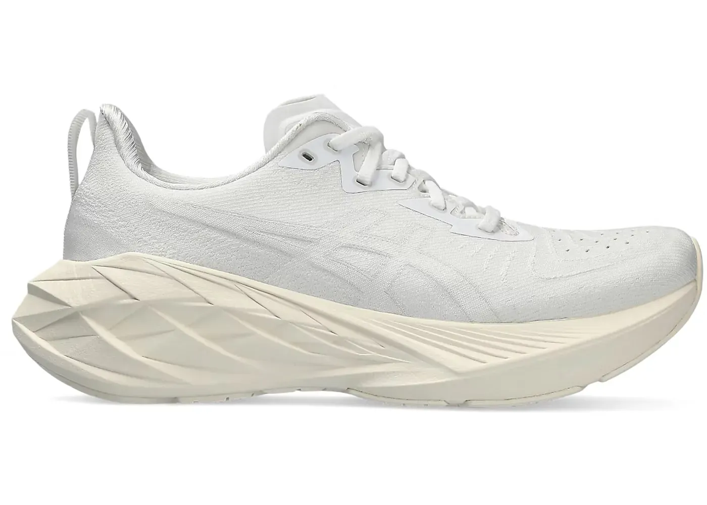 Фото № 1 с приближением к товару «‎ASICS Novablast 4»